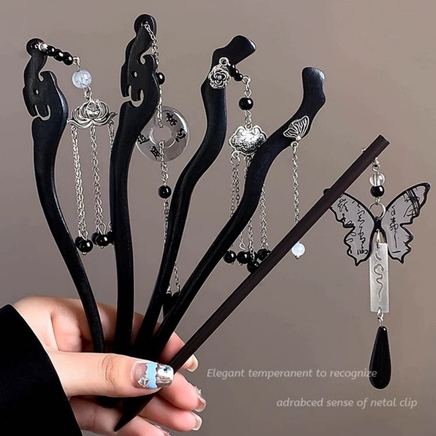 Tech Accessories Women - Licht Luxus Holz Quaste Haarnadel Für